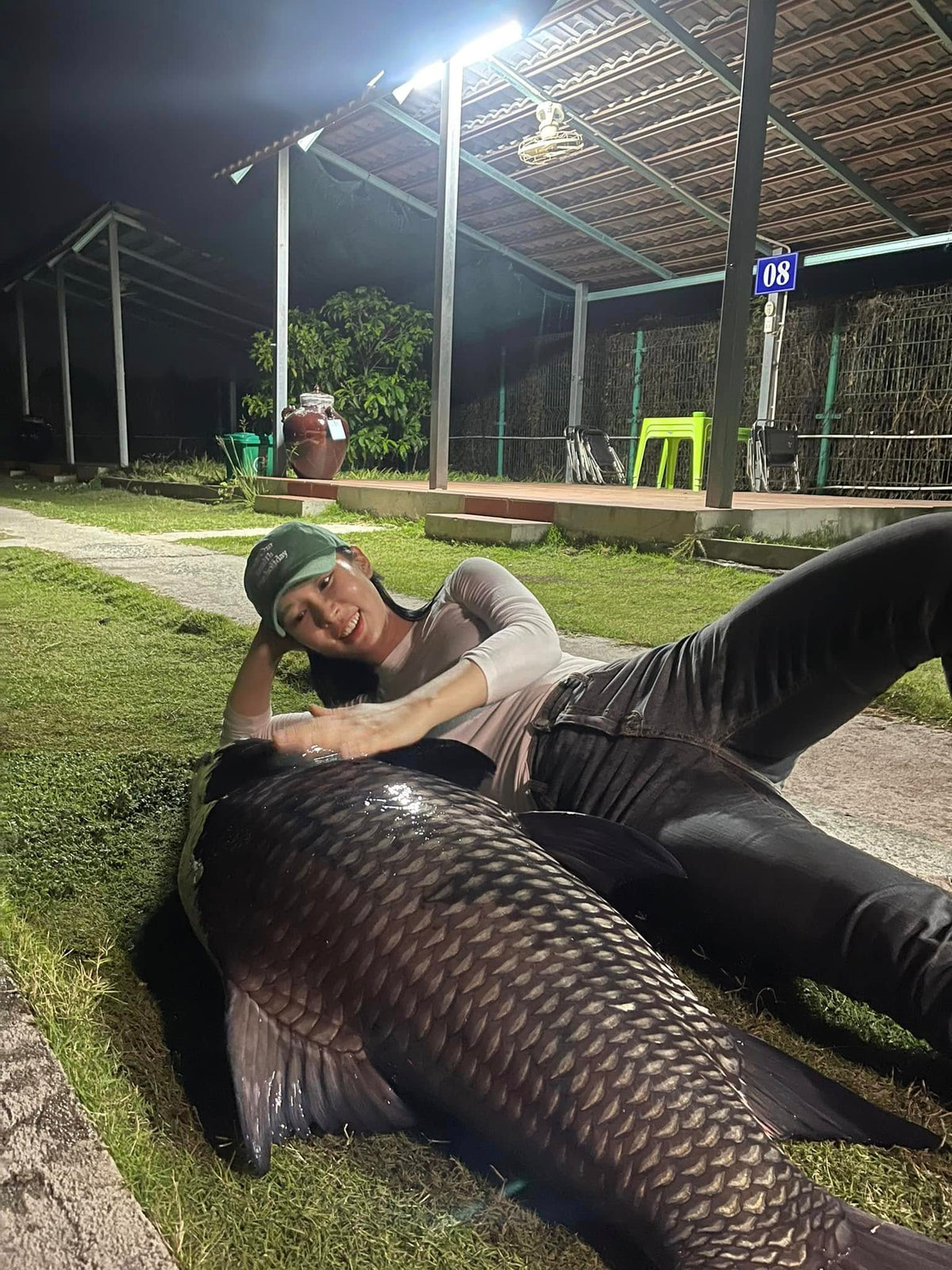 Giant Freshwater Fishing Trip in Vietnam – Arapaima, Catfish & Monster Species